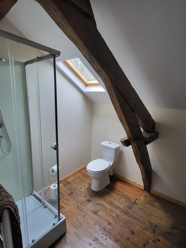 room 4 photo